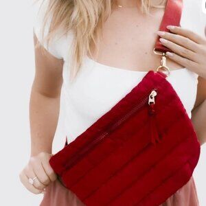 NWT Pretty Simple Jolie Red Puffer Belt Bag in Red.